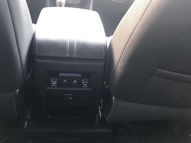 2023 Chevrolet Traverse AWD 4dr LT Cloth w/1LT