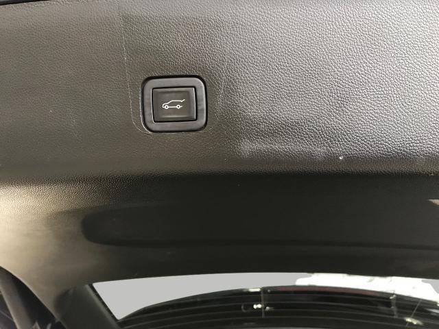 2023 Chevrolet Traverse AWD 4dr LT Cloth w/1LT