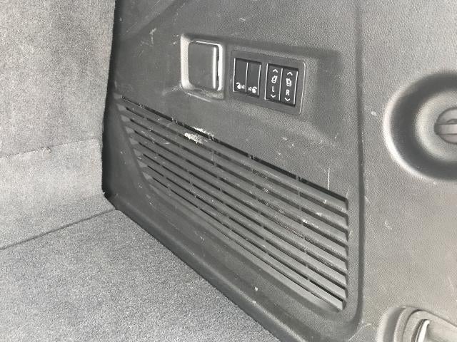 2022 Chevrolet Tahoe 4WD 4dr High Country