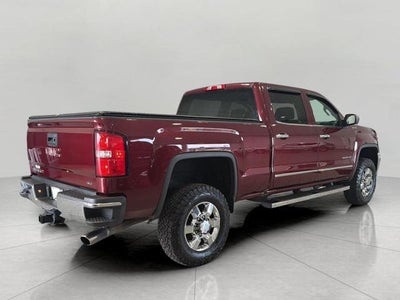 2017 GMC Sierra 2500 HD 4WD Crew Cab 153.7 SLT