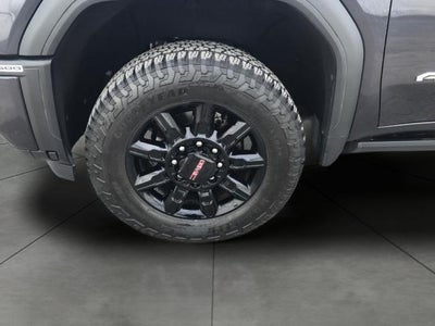 2024 GMC Sierra 2500 HD 4WD Crew Cab 159 AT4