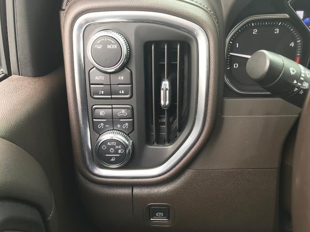 2023 GMC Sierra 3500 HD 4WD Crew Cab 172 Denali