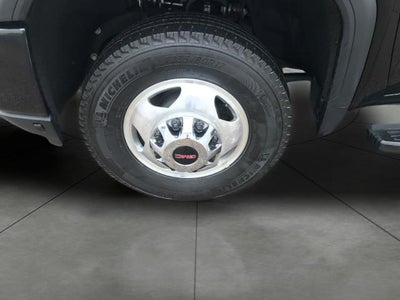 2023 GMC Sierra 3500 HD 4WD Crew Cab 172 Denali