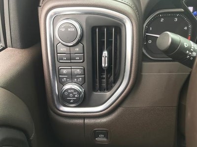 2023 GMC Sierra 3500 HD 4WD Crew Cab 172 Denali