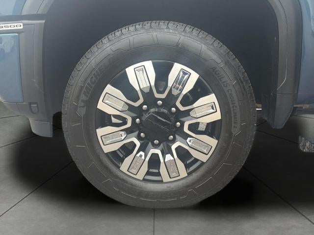 2025 GMC Sierra 3500 HD 4WD Crew Cab 159 Denali