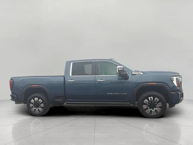 2025 GMC Sierra 3500 HD 4WD Crew Cab 159 Denali