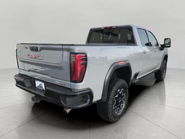 2025 GMC Sierra 2500 HD 4WD Crew Cab 159 AT4X