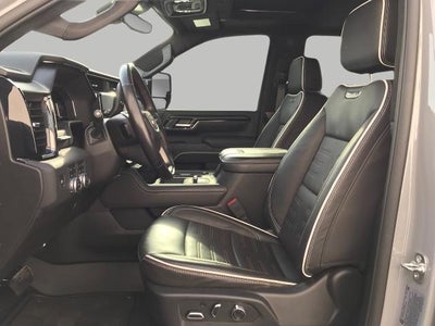 2025 GMC Sierra 2500 HD 4WD Crew Cab 159 AT4X