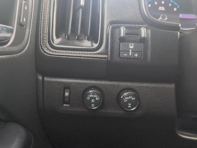 2021 GMC Canyon 4WD Crew Cab 128 AT4 w/Leather
