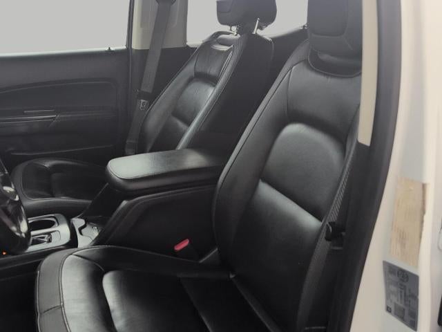2021 GMC Canyon 4WD Crew Cab 128 AT4 w/Leather