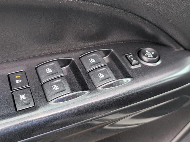 2021 GMC Canyon 4WD Crew Cab 128 AT4 w/Leather