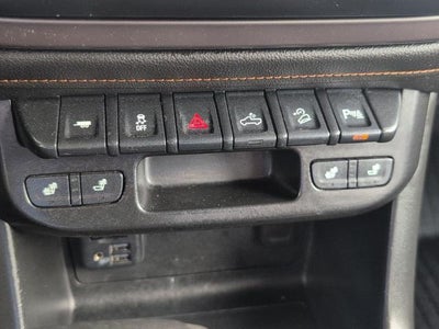2021 GMC Canyon 4WD Crew Cab 128 AT4 w/Leather