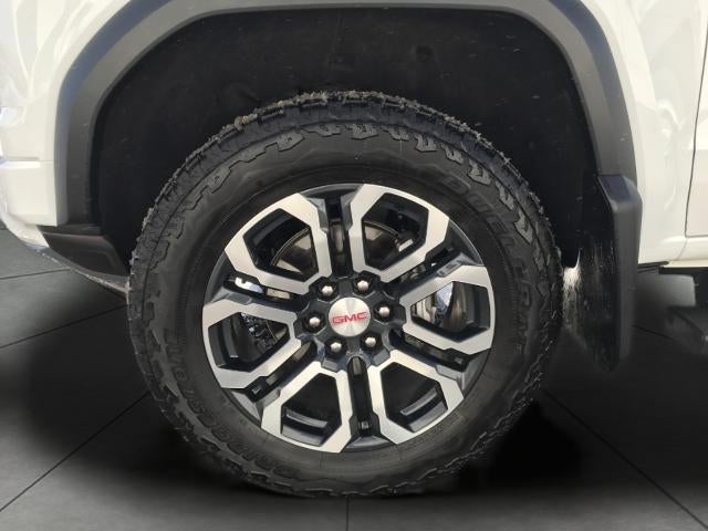 2024 GMC Canyon 4WD Crew Cab AT4