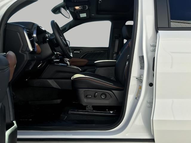 2024 GMC Canyon 4WD Crew Cab AT4