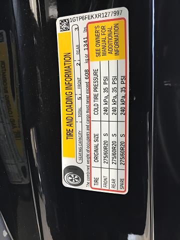 2024 GMC Canyon 4WD Crew Cab Denali