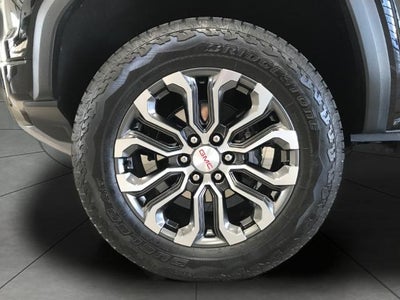 2024 GMC Canyon 4WD Crew Cab Denali