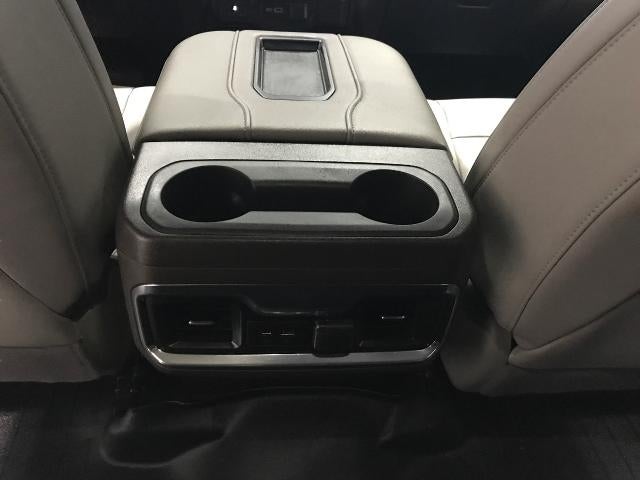 2022 GMC Sierra 1500 Limited 4WD Crew Cab 147 SLT