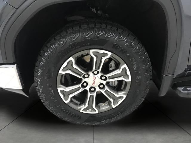 2022 GMC Sierra 1500 Limited 4WD Crew Cab 147 SLT