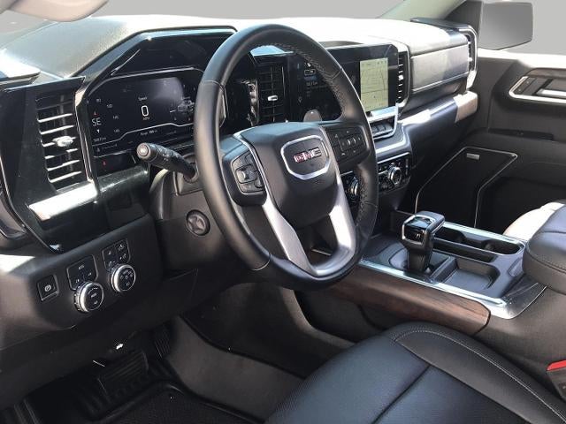 2025 GMC Sierra 1500 4WD Crew Cab 147 SLT