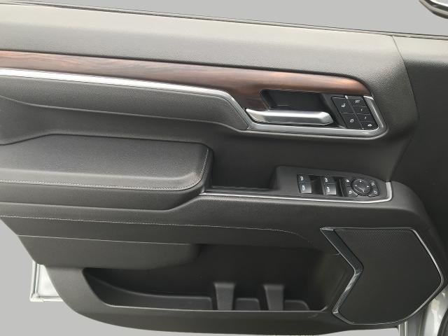 2025 GMC Sierra 1500 4WD Crew Cab 147 SLT