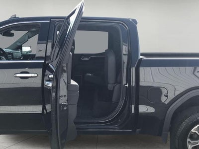 2026 GMC Sierra 1500 4WD Crew Cab 147 SLT