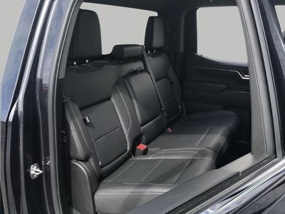 2023 GMC Sierra 1500 4WD Crew Cab 147 SLT