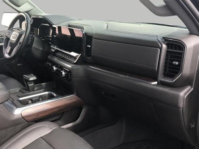 2023 GMC Sierra 1500 4WD Crew Cab 147 SLT