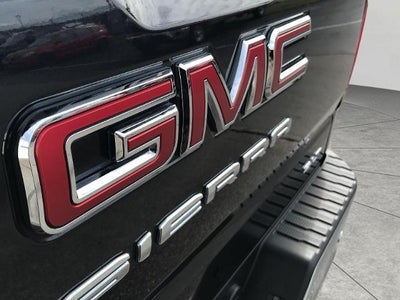 2023 GMC Sierra 1500 4WD Crew Cab 147 SLT