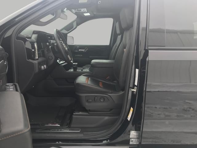 2024 GMC Sierra 1500 4WD Crew Cab 147 AT4