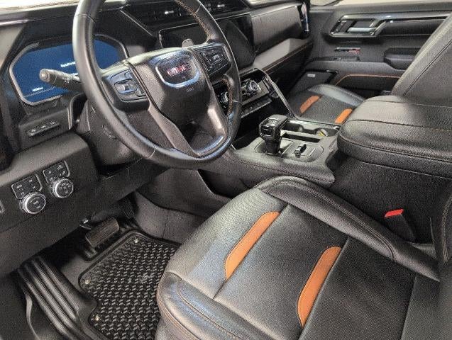 2023 GMC Sierra 1500 4WD Crew Cab 147 AT4