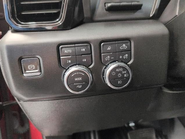 2023 GMC Sierra 1500 4WD Crew Cab 147 AT4