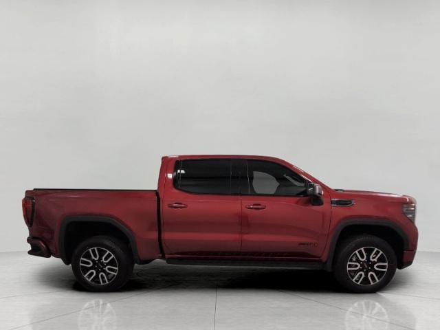 2023 GMC Sierra 1500 4WD Crew Cab 147 AT4