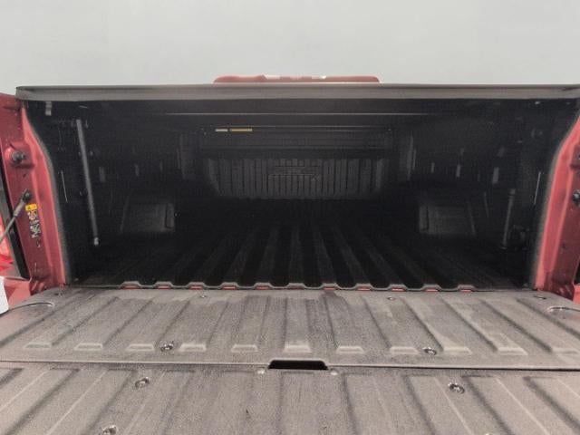 2023 GMC Sierra 1500 4WD Crew Cab 147 AT4