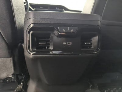 2023 GMC Sierra 1500 4WD Crew Cab 147 AT4