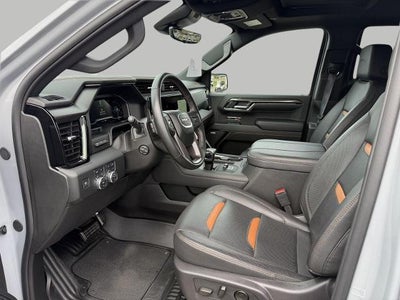 2024 GMC Sierra 1500 4WD Crew Cab 147 AT4