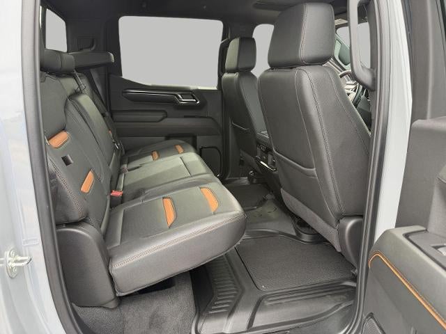 2024 GMC Sierra 1500 4WD Crew Cab 147 AT4