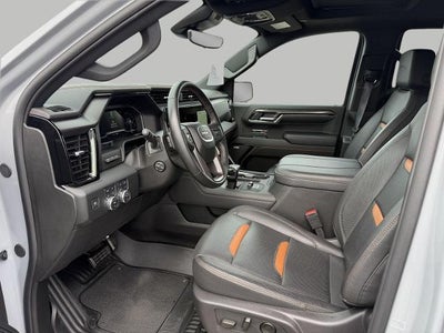 2024 GMC Sierra 1500 4WD Crew Cab 147 AT4