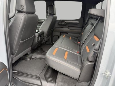 2024 GMC Sierra 1500 4WD Crew Cab 147 AT4