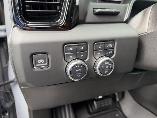 2024 GMC Sierra 1500 4WD Crew Cab 147 AT4