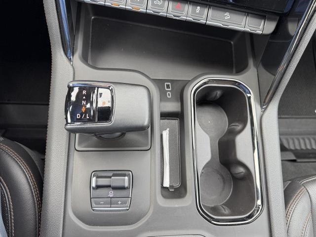 2024 GMC Sierra 1500 4WD Crew Cab 147 AT4
