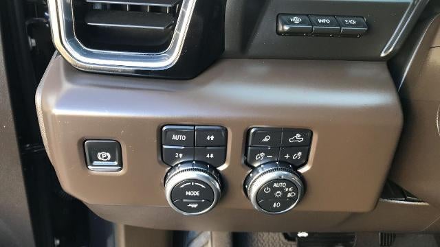 2025 GMC Sierra 1500 4WD Crew Cab 147 Denali