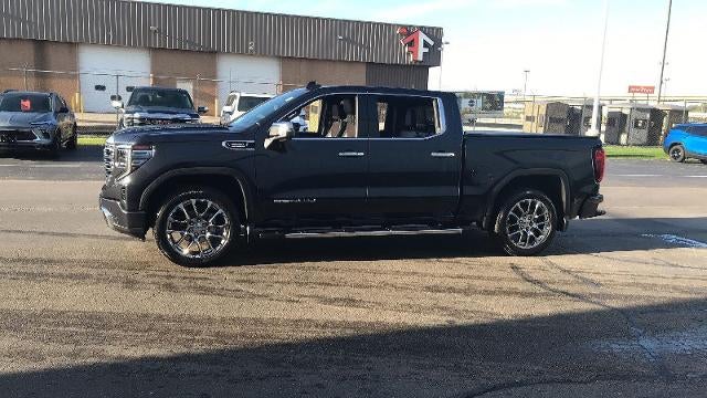 2025 GMC Sierra 1500 4WD Crew Cab 147 Denali