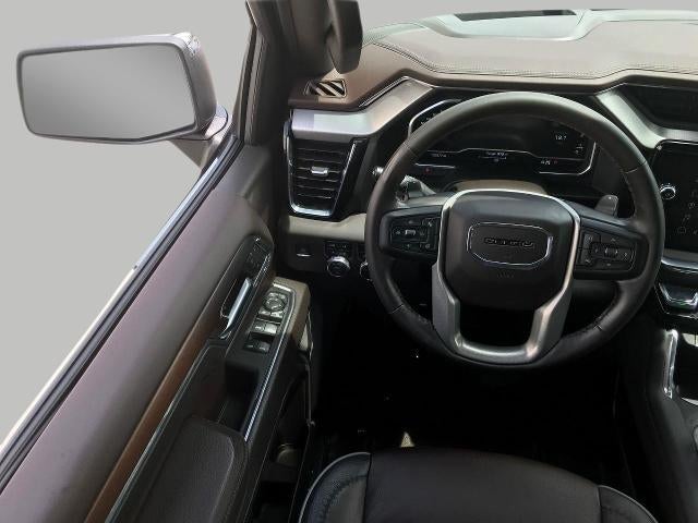 2024 GMC Sierra 1500 4WD Crew Cab 147 Denali