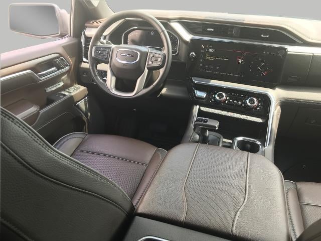 2024 GMC Sierra 1500 4WD Crew Cab 147 Denali