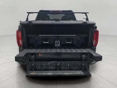 2024 GMC Sierra 1500 4WD Crew Cab 147 Denali