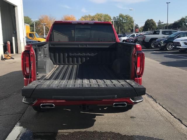 2022 GMC Sierra 1500 4WD Crew Cab 147 Denali