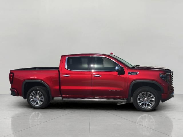 2022 GMC Sierra 1500 4WD Crew Cab 147 Denali