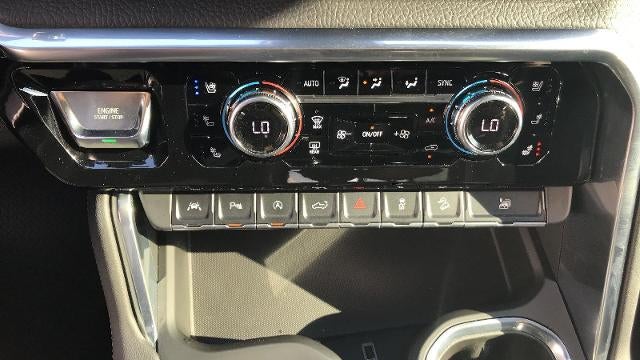 2022 GMC Sierra 1500 4WD Crew Cab 147 Denali