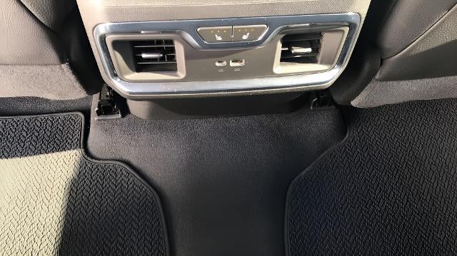 2022 GMC Sierra 1500 4WD Crew Cab 147 Denali