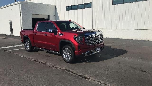 2022 GMC Sierra 1500 4WD Crew Cab 147 Denali